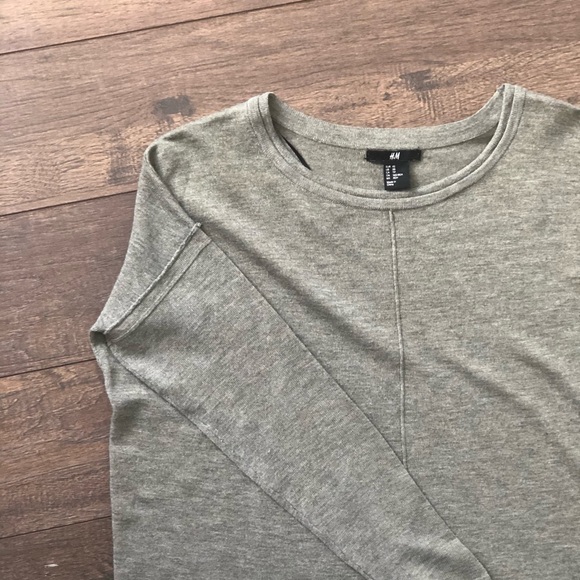 H&M Top - Picture 4 of 4